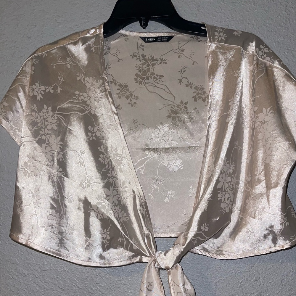 Tie champagne cover up